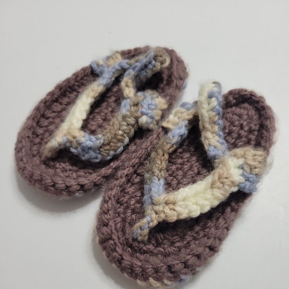 Hand Knit Boys 5 House Shoes Blue‎ Flip Flop Moccasin Yarn Sole Brown Boho Soft